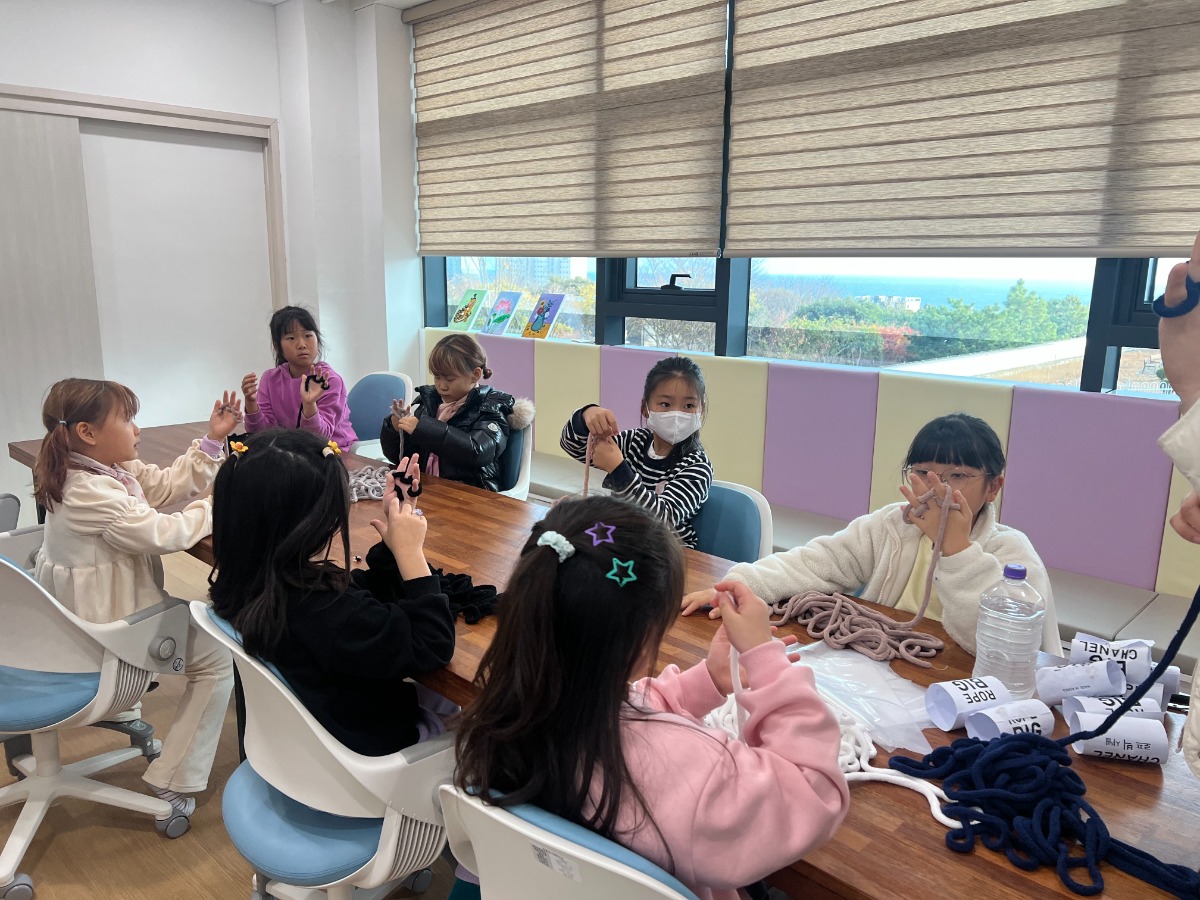KakaoTalk_20251204_125833649_04